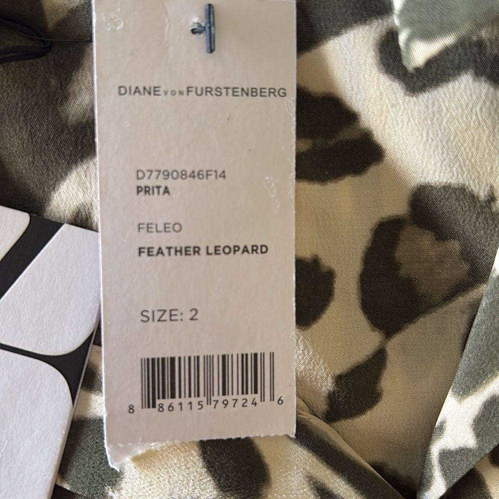 Diane von Furstenberg Prita Animal Print Silk Shirt Dress Green NWT Sz 2 - Picture 3 of 12